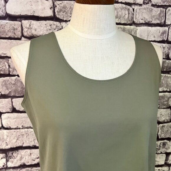 Chico's NWT Olive Green Sleeveless Tanks Size L - Picture 2 of 8